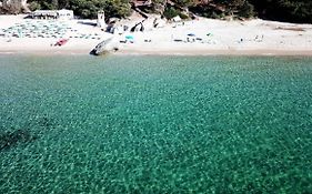 Villetta Graziosa Sul Mare Ristrutturata